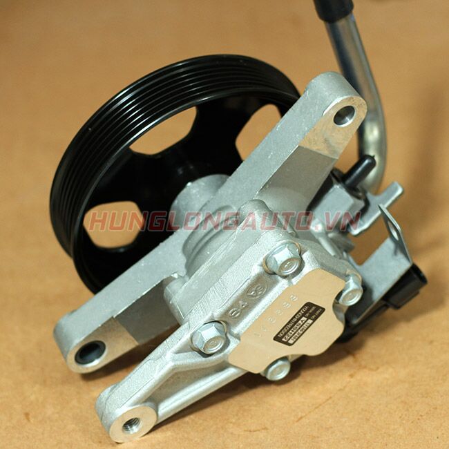 Bơm trợ lực lái - Kia Carens, Kia Forte | 571002F601 - 571001M100 Bơm trợ lực lái - Kia Carens, Kia Forte | 571002F601 - 571001M100