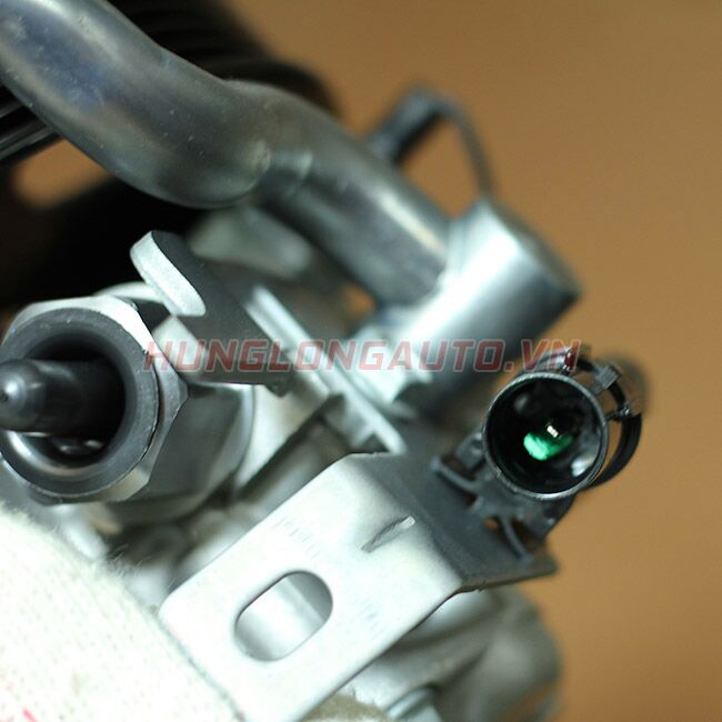 Bơm trợ lực lái - Kia Carens, Kia Forte | 571002F601 - 571001M100 Bơm trợ lực lái - Kia Carens, Kia Forte | 571002F601 - 571001M100