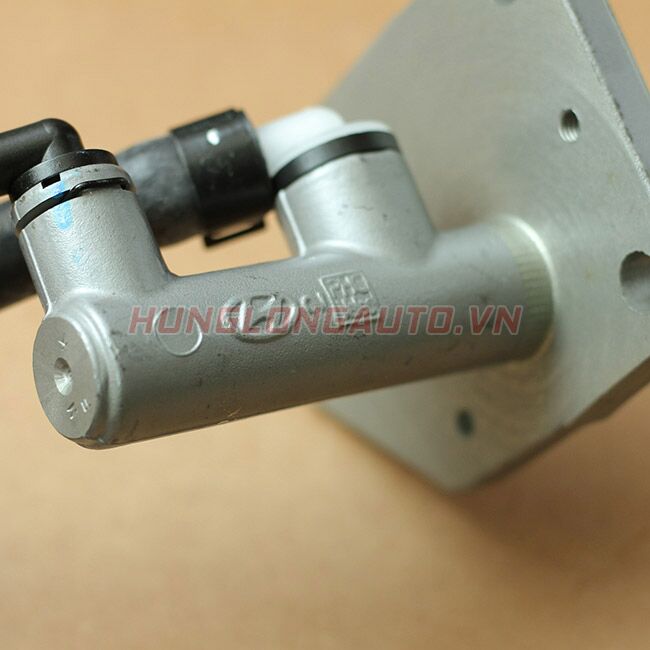 Tổng côn trên, Heo cái thắng Hyundai Santafe 2006 - 2009 | 416052B180 Tổng côn trên, Heo cái thắng Hyundai Santafe 2006 - 2009 | 416052B180